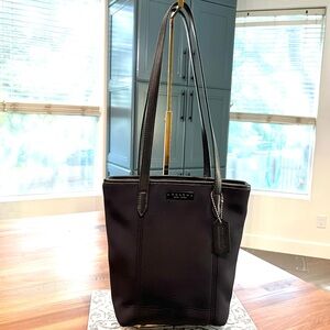 COACH NEO LUNCH TOTE, No. 6201